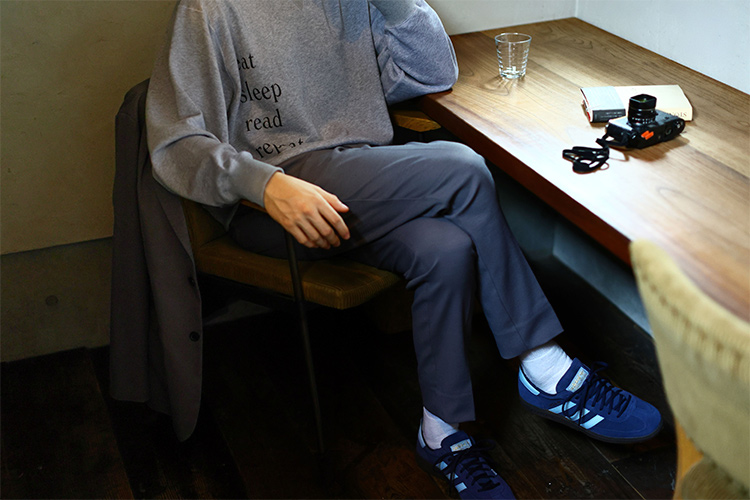 fuzkue �~ SHIPS any �ނƔޏ��ƁA�{�̂��鐶��