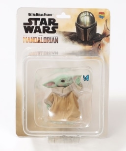 SOUVENIRS: ULTRA DETAIL FIGURE(TM) 1800