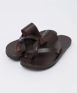 JUTTA NEUMANN: FRANK SANDAL