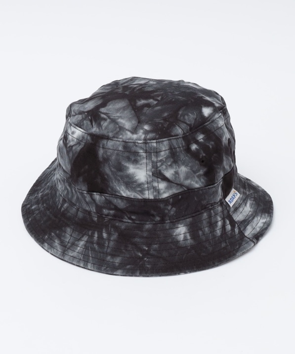 ADAMS: VACATIONER BUCKET TIE-DY