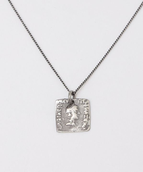 SHIPS: <�X�N�G�A> VICTORIA COIN NECKLACE