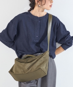 �s�\��t�yWEB����zSHIPS Colors:�����h�X�P�[�v �V�����_�[�o�b�O��