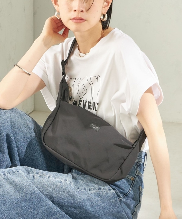 �ySHIPS�ʒ��zSTANDARD SUPPLY: �g���C�A���O�� �V�����_�[