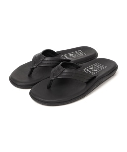 ISLAND SLIPPER: ���U�[ �g���O �T���_��