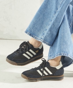 �ySHIPS EXCLUSIVE�zadidas Originals:SL72