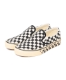 VANS: Classic Slip-On �u���b�N