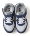 new balance:P2010 �X�j�[�J�[