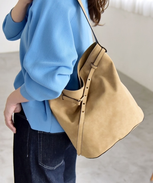 quaranciel: �����n���h�� �x���g�f�U�C�� �g�[�g �o�b�O�iA4�Ή��j