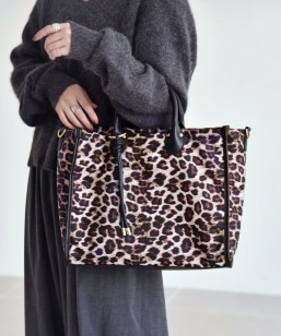 �s�\��t�`���[���t�� 2way �X�N�G�A �g�[�g �o�b�O leopard/solid�iA4�Ή��j
