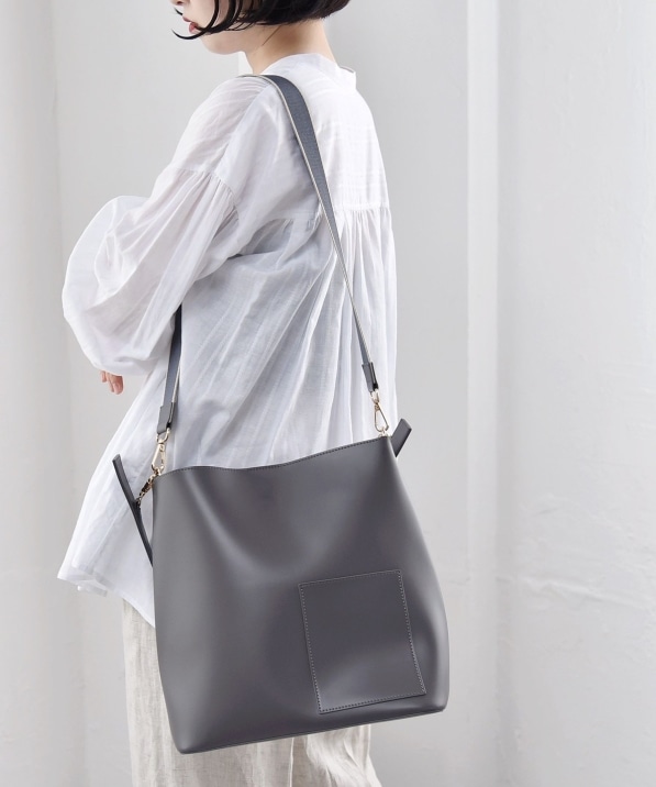 quaranciel: ���C�� 2way �V�����_�[ �o�b�O