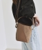 quaranciel: 2way �R���r �o�P�c �V�����_�[�o�b�O × �t�F�C�N�t�@�[ �В�