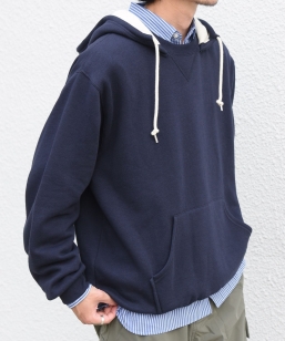 �ySHIPS any�ʒ��zRUSSELL ATHLETIC: �����|�C���g ���S ���N�� �v���I�[�o�[ �p�[�J�[��