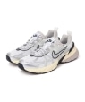 NIKE: V2K RUN �X�j�[�J�[ �z���C�g