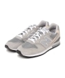 New Balance: CM996 �X�j�[�J�[ ���C�g�O���[