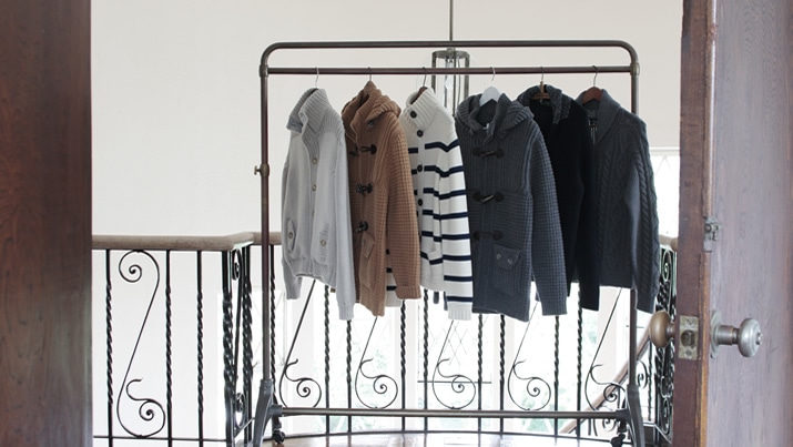 LOW GAUGE KNIT