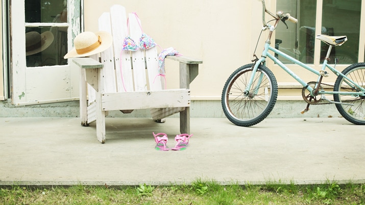 ROXY×Khaju�̃X�y�V�����R���{�ŁA�L���[�g�ȃr�[�`�K�[��!