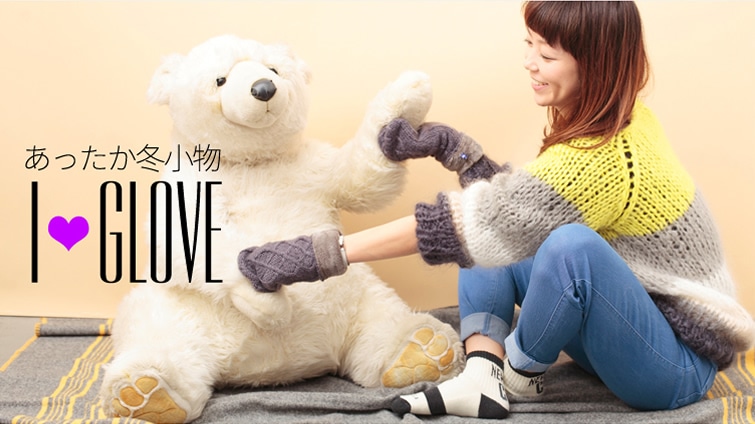 ���������~����  I ? GLOVE
