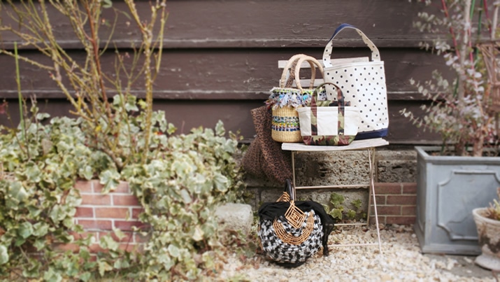 ���`�[�t�ŃZ���N�g����t��BAG LIST