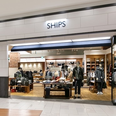 SHIPS �e���X���[���Ó�X