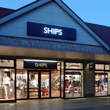 SHIPS OUTLET �؍X�ÓX