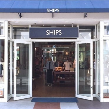 SHIPS OUTLET �����X